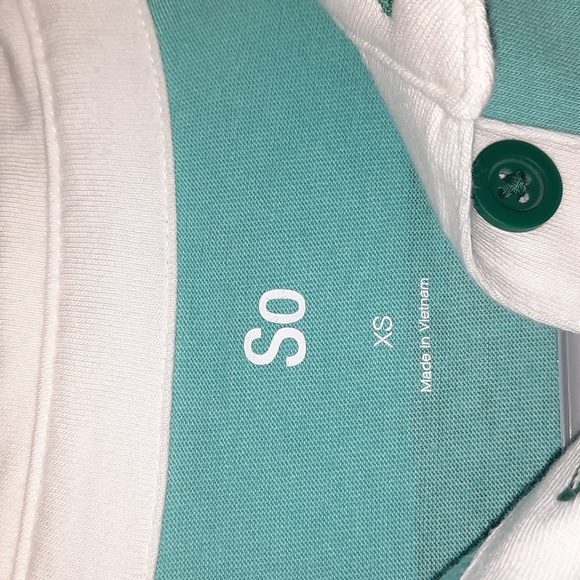 Long Sleeved Striped Green Tee - Picture 3 of 3